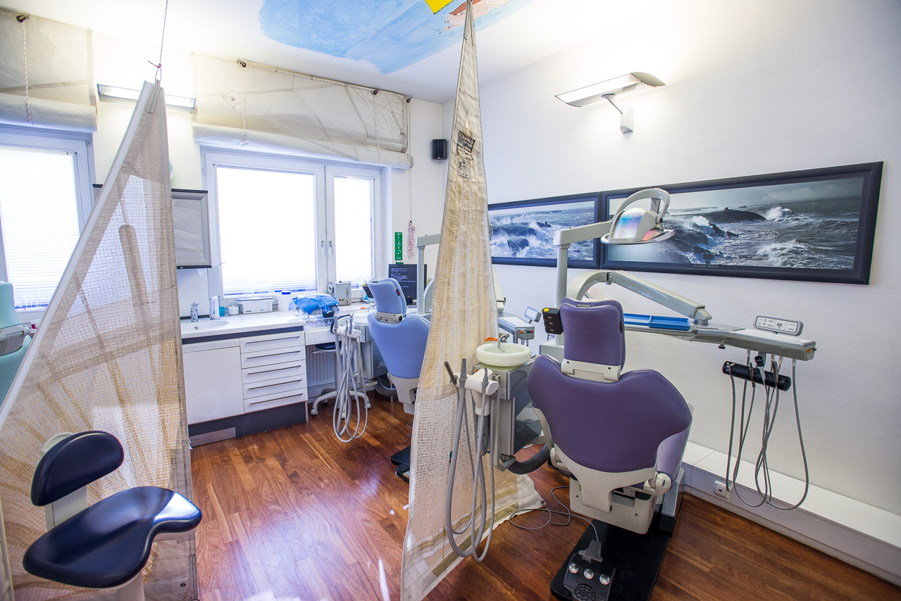 Behandlungszimmer in der kieferorthopädischen Praxis Dr. Köneke und Kollegen, Kiel
