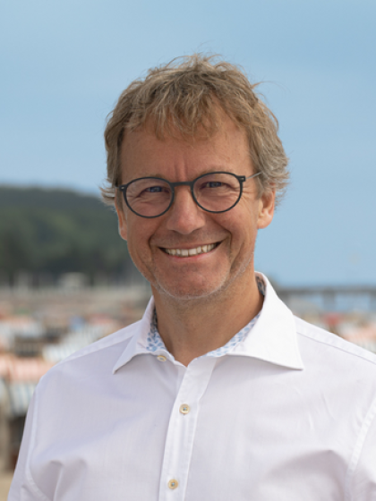 Dr. Andreas Köneke